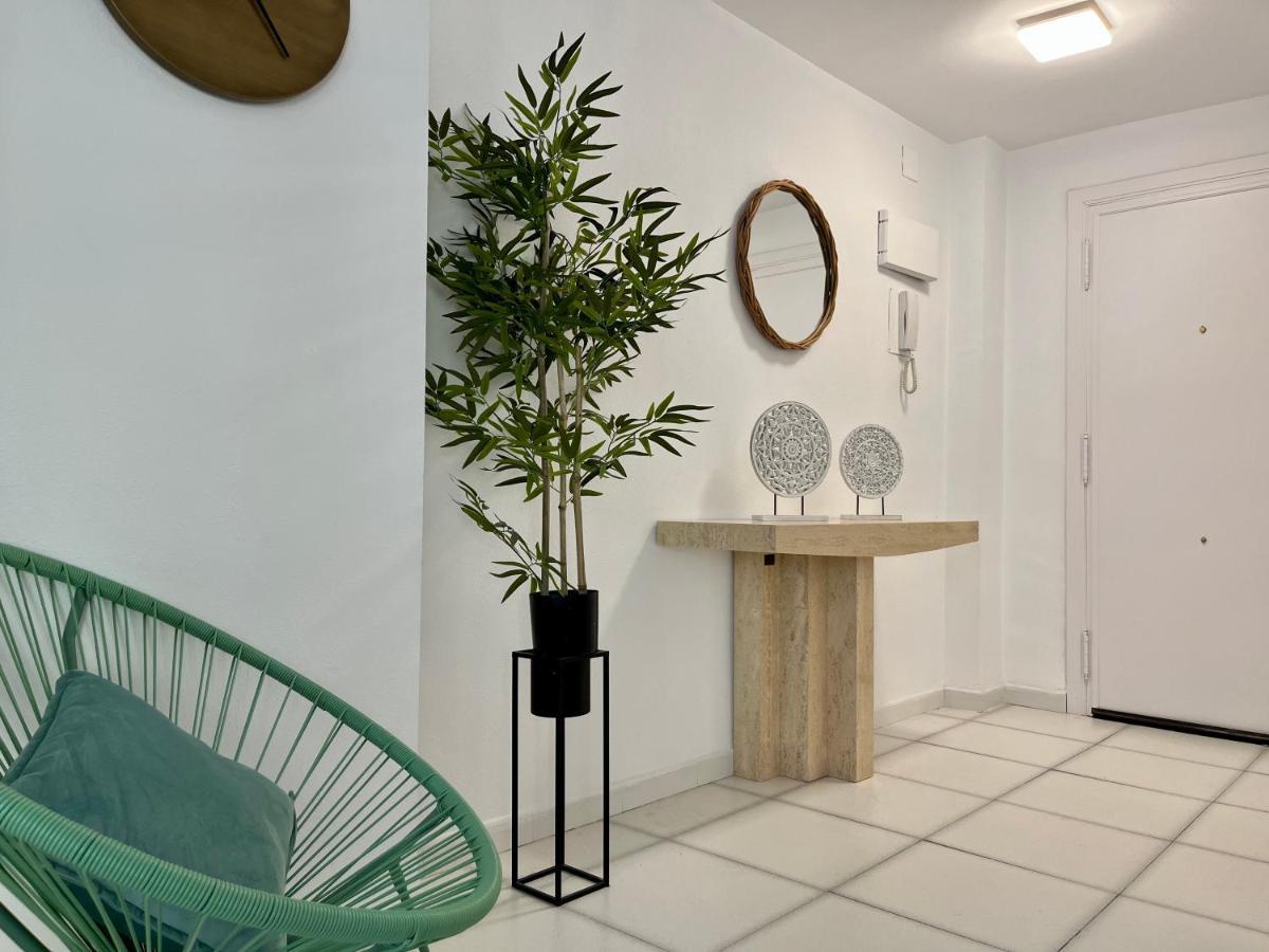 Modern Apartment On The Beach With Pool Calp Extérieur photo