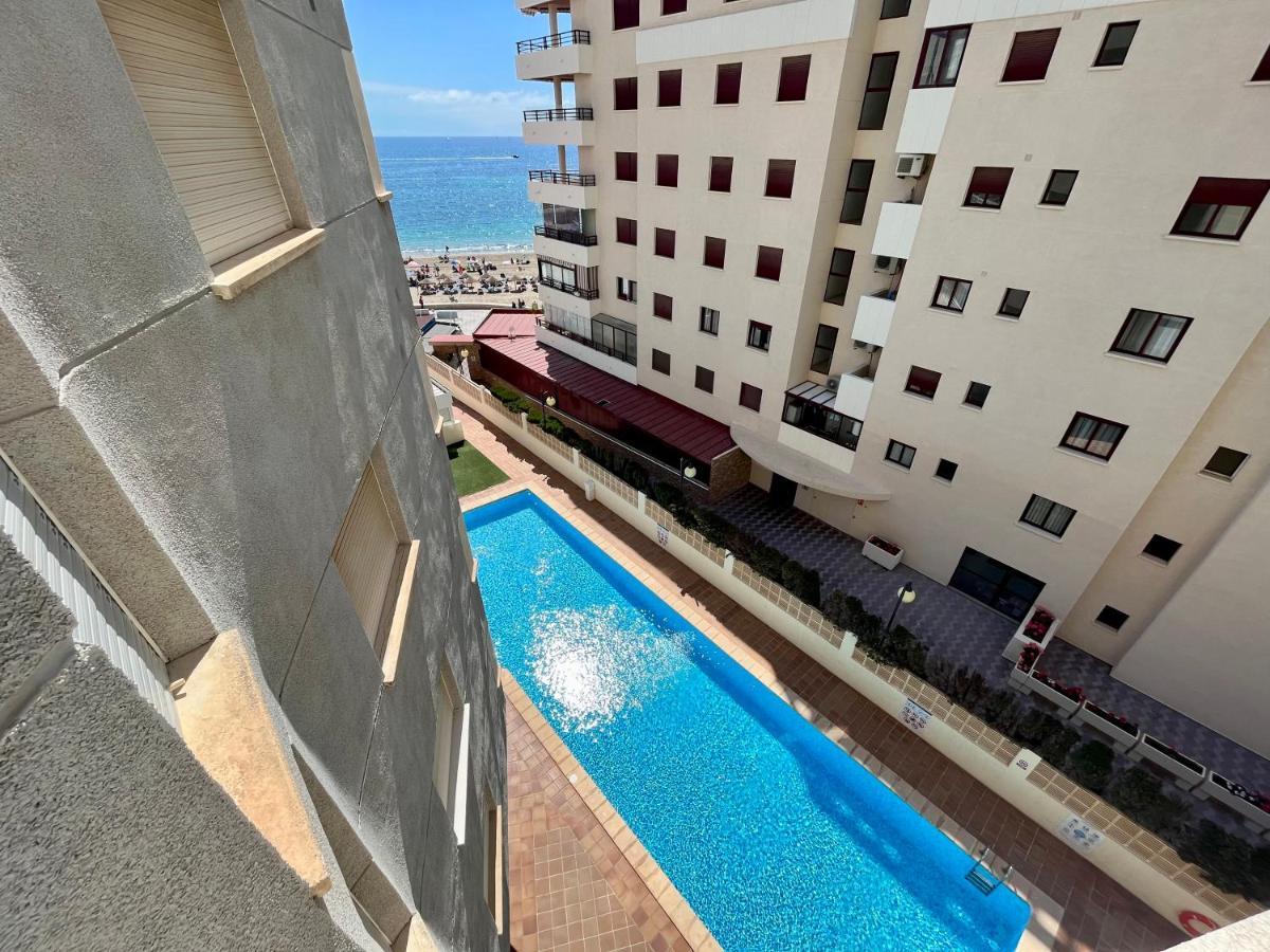 Modern Apartment On The Beach With Pool Calp Extérieur photo