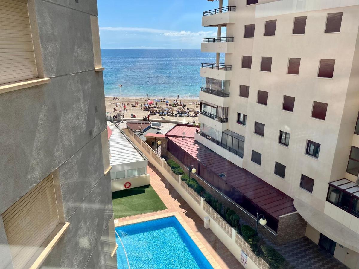 Modern Apartment On The Beach With Pool Calp Extérieur photo