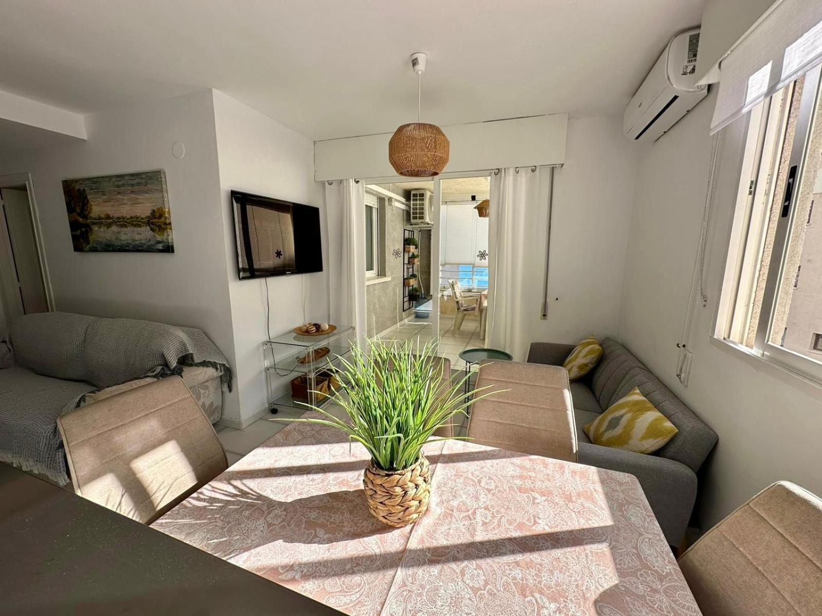 Modern Apartment On The Beach With Pool Calp Extérieur photo