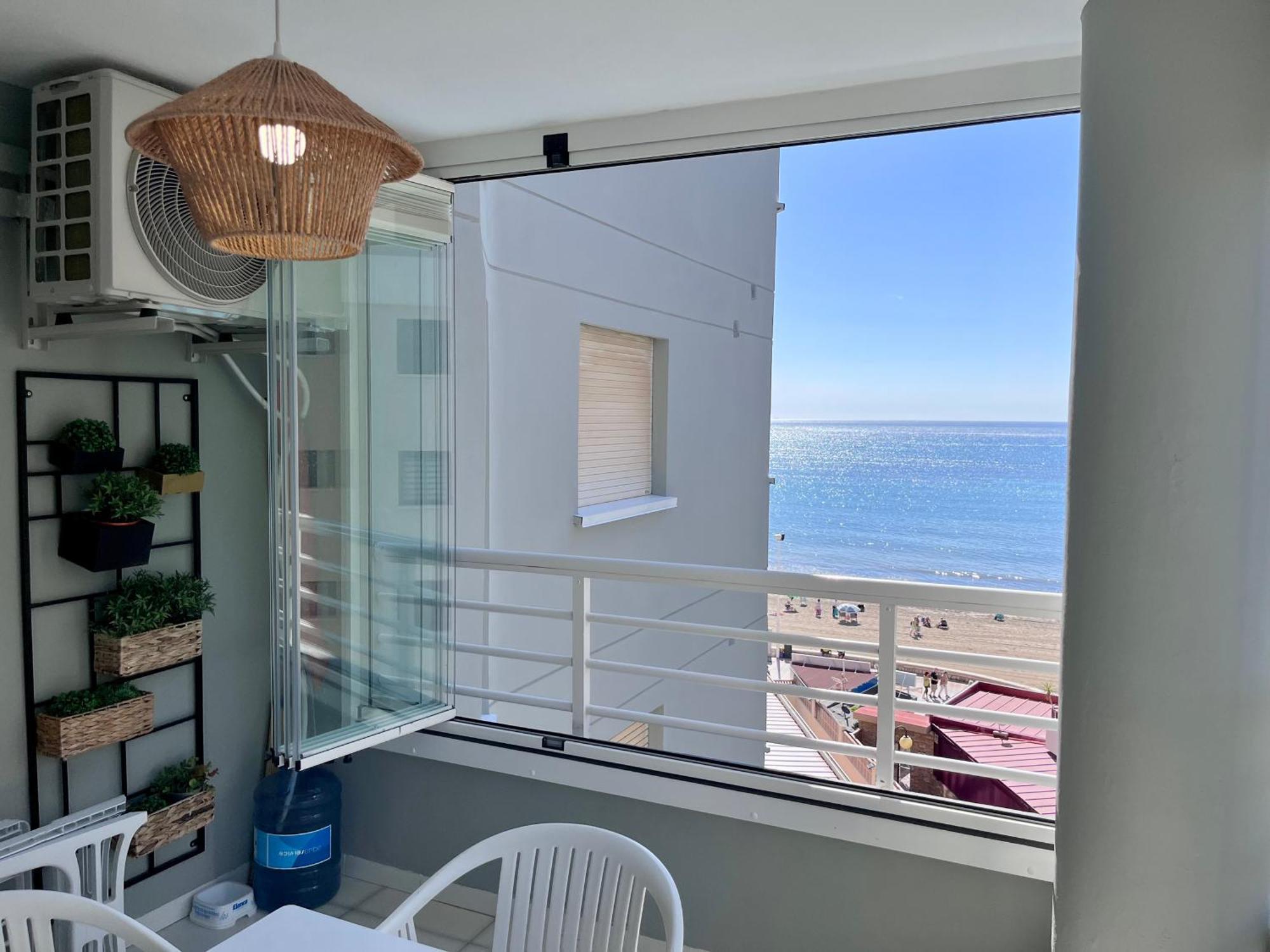 Modern Apartment On The Beach With Pool Calp Extérieur photo